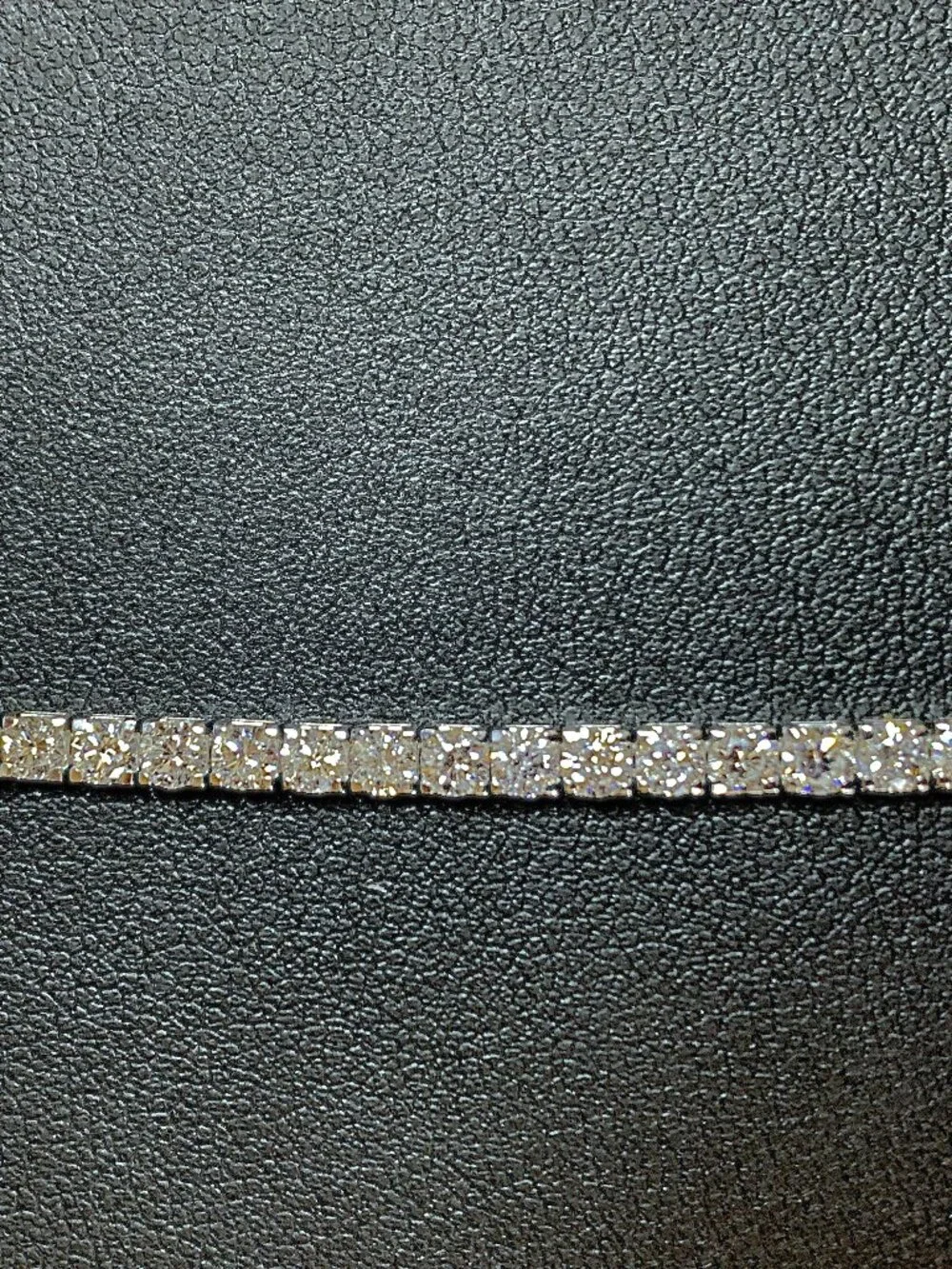 Bracelet | 14k white gold | 5carat lab grown diamonds